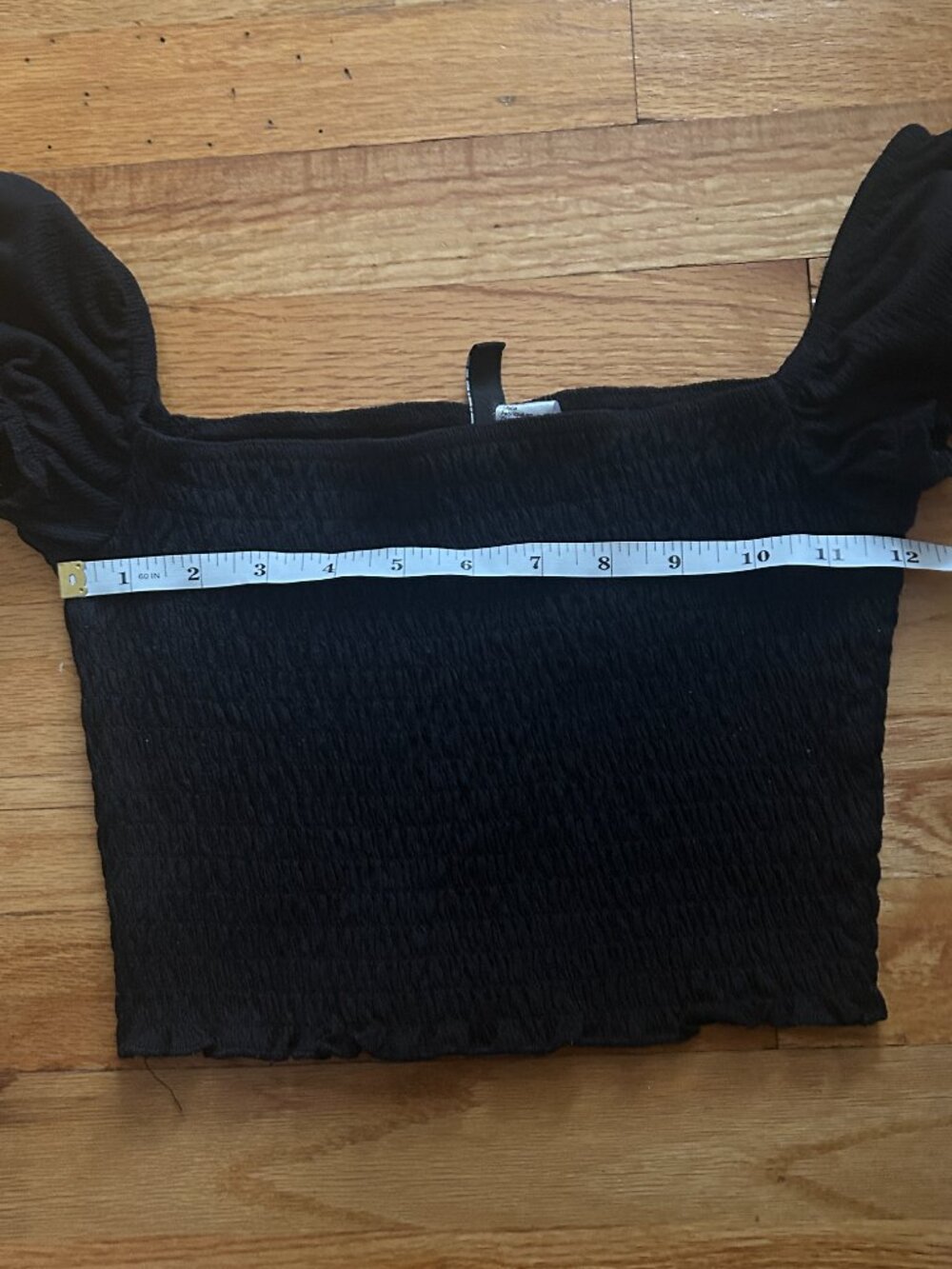 H&M Divided Black Smocked Crop Top Women's Small Cap Sleeve Square Neckline - Picture 8 of 9
